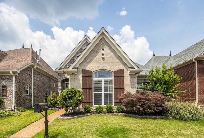 1893 TALISKER DR, Cordova, Tennessee 38016, 3 Bedroom Bedrooms, 5 Room Rooms,2 BathroomBathrooms,Residential,For Sale,TALISKER,0,10223113