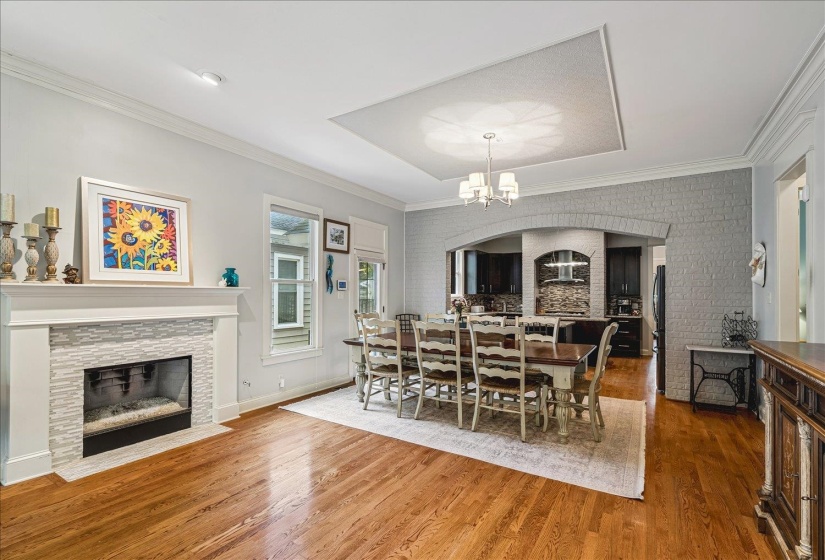 320 WATKINS ST, Memphis, Tennessee 38104, 3 Bedrooms Bedrooms, 9 Rooms Rooms,3 BathroomsBathrooms,Residential,For Sale,WATKINS,10223115