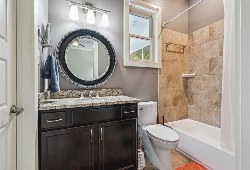 320 WATKINS ST, Memphis, Tennessee 38104, 3 Bedrooms Bedrooms, 9 Rooms Rooms,3 BathroomsBathrooms,Residential,For Sale,WATKINS,10223115