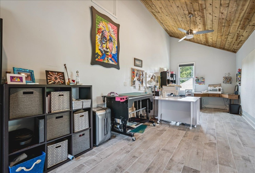320 WATKINS ST, Memphis, Tennessee 38104, 3 Bedrooms Bedrooms, 9 Rooms Rooms,3 BathroomsBathrooms,Residential,For Sale,WATKINS,10223115