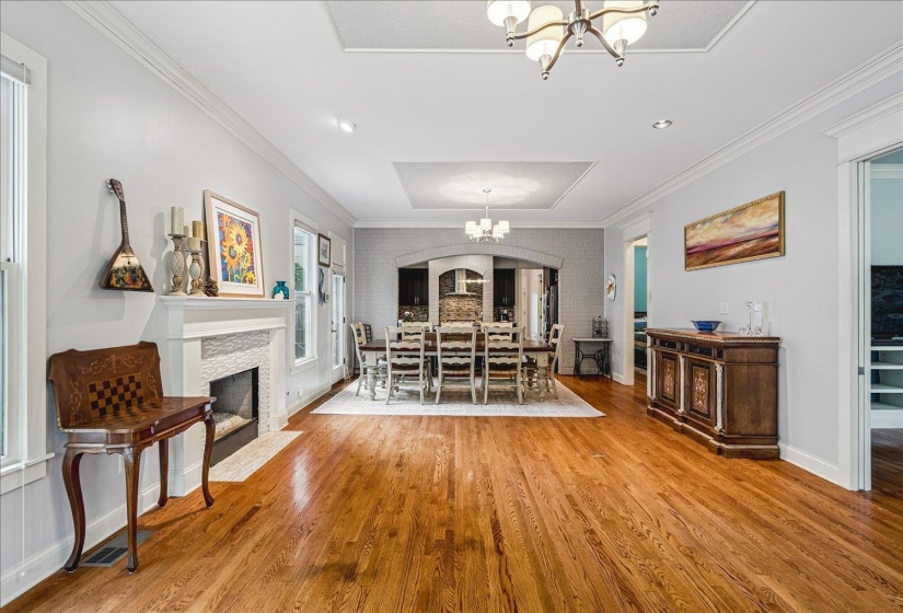 320 WATKINS ST, Memphis, Tennessee 38104, 3 Bedrooms Bedrooms, 9 Rooms Rooms,3 BathroomsBathrooms,Residential,For Sale,WATKINS,10223115