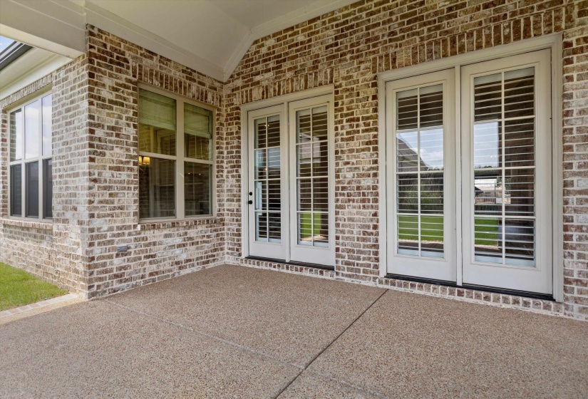 1350 BELFAIR DR, Collierville, Tennessee 38017, 4 Bedroom Bedrooms, 8 Room Rooms,4.1 BathroomBathrooms,Residential,For Sale,BELFAIR,0,10223125