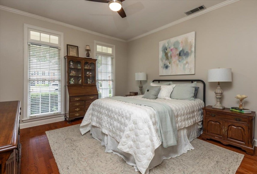 2062 JOHNSON RD, Germantown, Tennessee 38139, 4 Bedroom Bedrooms, 10 Room Rooms,4 BathroomBathrooms,Residential,For Sale,JOHNSON,0,10223127