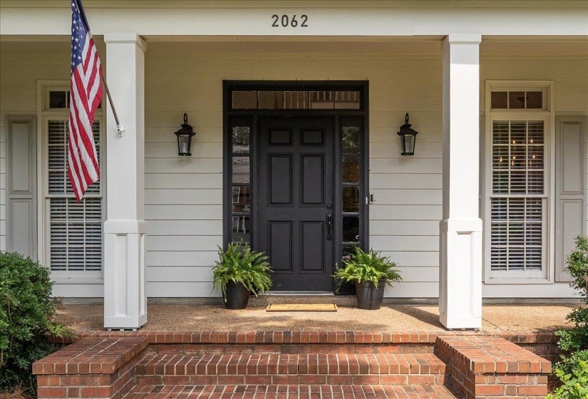 2062 JOHNSON RD, Germantown, Tennessee 38139, 4 Bedroom Bedrooms, 10 Room Rooms,4 BathroomBathrooms,Residential,For Sale,JOHNSON,0,10223127