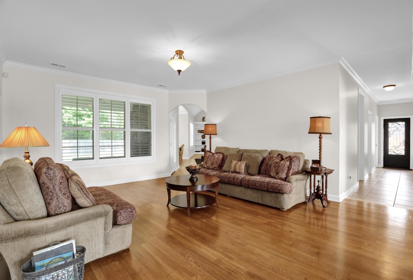 6031 WINDSOR OAK DR, Arlington, Tennessee 38002, 5 Bedrooms Bedrooms, 10 Rooms Rooms,3.1 BathroomsBathrooms,Residential,For Sale,WINDSOR OAK,10223131
