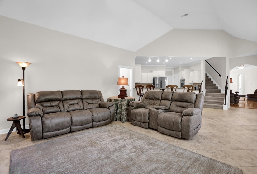 6031 WINDSOR OAK DR, Arlington, Tennessee 38002, 5 Bedrooms Bedrooms, 10 Rooms Rooms,3.1 BathroomsBathrooms,Residential,For Sale,WINDSOR OAK,10223131