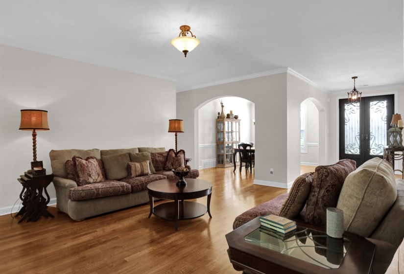 6031 WINDSOR OAK DR, Arlington, Tennessee 38002, 5 Bedrooms Bedrooms, 10 Rooms Rooms,3.1 BathroomsBathrooms,Residential,For Sale,WINDSOR OAK,10223131