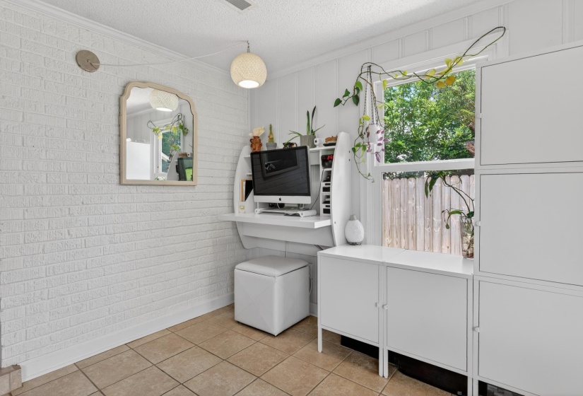 3651 PHILWOOD AVE, Memphis, Tennessee 38122, 3 Bedroom Bedrooms, 6 Room Rooms,2 BathroomBathrooms,Residential,For Sale,PHILWOOD,0,10223135
