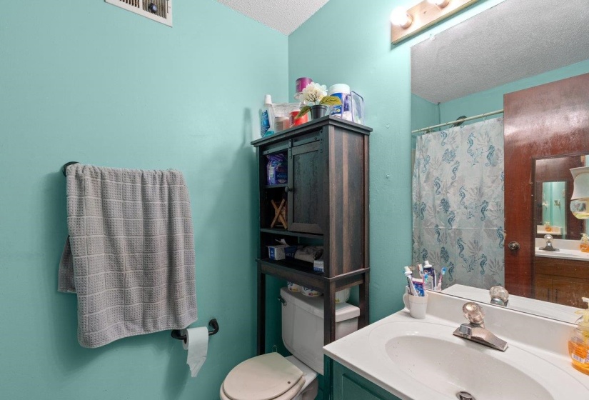 3512 ROCKWOOD AVE, Memphis, Tennessee 38122, 3 Bedroom Bedrooms, 6 Room Rooms,2 BathroomBathrooms,Residential,For Sale,ROCKWOOD,0,10223140