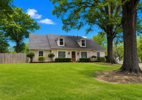 1931 WINE LEAF DR, Germantown, Tennessee 38139, 4 Bedrooms Bedrooms, 8 Rooms Rooms,3 BathroomsBathrooms,Residential,For Sale,WINE LEAF,10223151