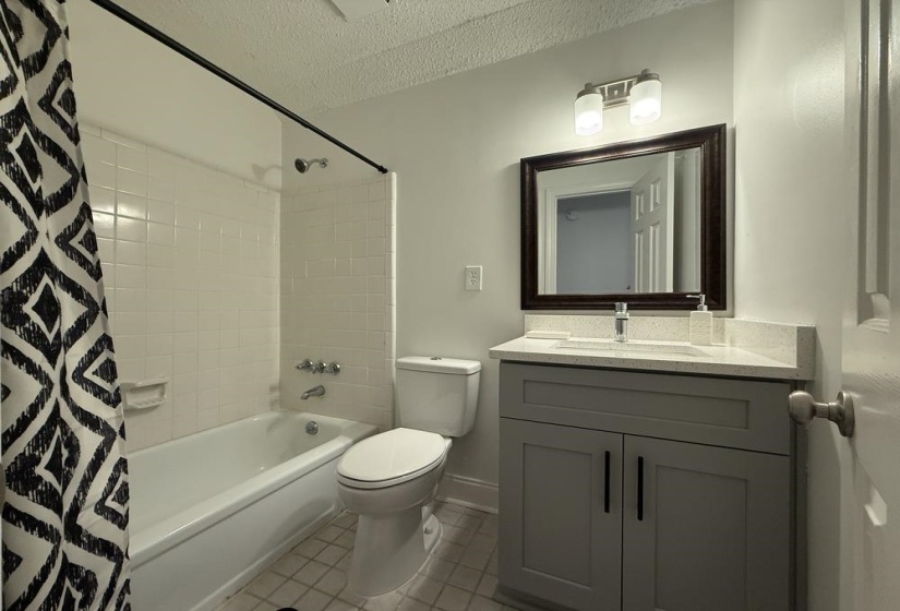 1931 WINE LEAF DR, Germantown, Tennessee 38139, 4 Bedrooms Bedrooms, 8 Rooms Rooms,3 BathroomsBathrooms,Residential,For Sale,WINE LEAF,10223151