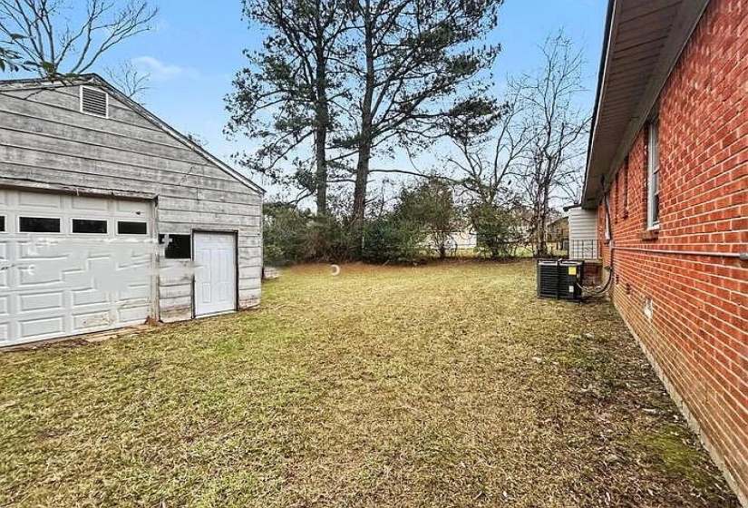 1758 WOODBURN DR, Memphis, Tennessee 38127, 3 Bedrooms Bedrooms, 6 Rooms Rooms,1.1 BathroomsBathrooms,Residential,For Sale,WOODBURN,10223157