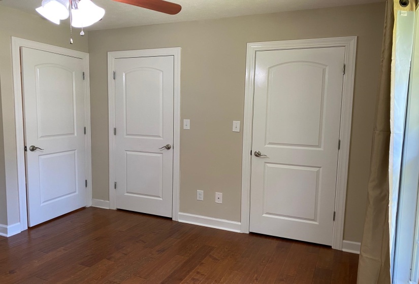 90 WATSON ST, Savannah, Tennessee 38372, 3 Bedroom Bedrooms, 6 Room Rooms,2 BathroomBathrooms,Residential,For Sale,WATSON,0,10223172