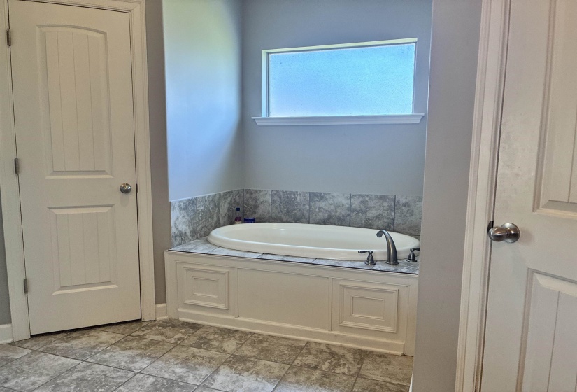 65 BENTGRASS CV, Oakland, Tennessee 38060, 4 Bedrooms Bedrooms, 9 Rooms Rooms,2.1 BathroomsBathrooms,Residential,For Sale,BENTGRASS,10223188