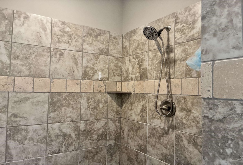 65 BENTGRASS CV, Oakland, Tennessee 38060, 4 Bedrooms Bedrooms, 9 Rooms Rooms,2.1 BathroomsBathrooms,Residential,For Sale,BENTGRASS,10223188