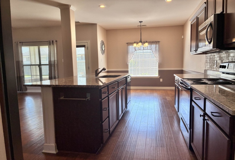 65 BENTGRASS CV, Oakland, Tennessee 38060, 4 Bedrooms Bedrooms, 9 Rooms Rooms,2.1 BathroomsBathrooms,Residential,For Sale,BENTGRASS,10223188