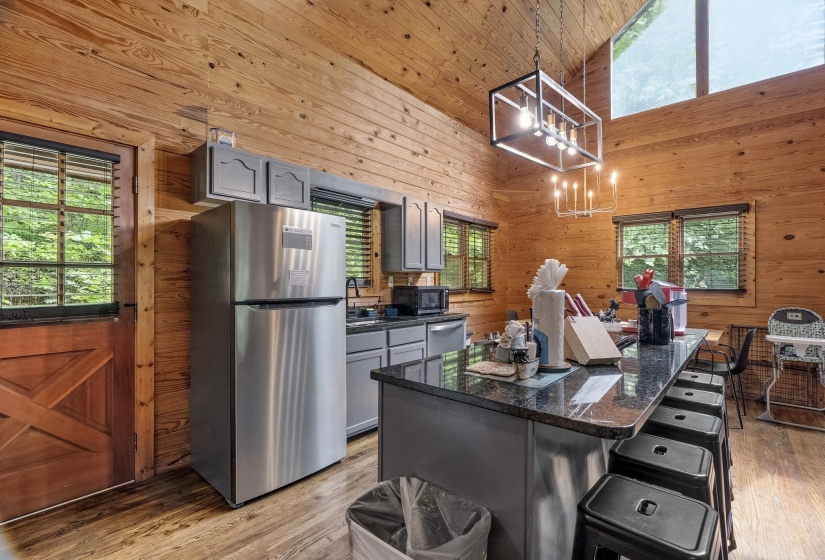 3651 BIRDS CREEK RD, Sevierville, Tennessee 37876, 2 Bedrooms Bedrooms, 2 Rooms Rooms,2 BathroomsBathrooms,Residential,For Sale,BIRDS CREEK,10223192