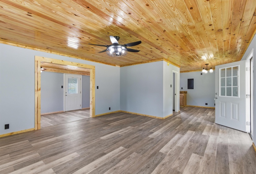 4045 HOBE WEBB RD, Ripley, Tennessee 38063-6323, 3 Bedrooms Bedrooms, 6 Rooms Rooms,2 BathroomsBathrooms,Residential,For Sale,HOBE WEBB,10223194