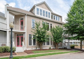1003 ISLAND PARK CIR, Memphis, Tennessee 38103, 4 Bedrooms Bedrooms, 8 Rooms Rooms,3.1 BathroomsBathrooms,Residential,For Sale,ISLAND PARK,10223200