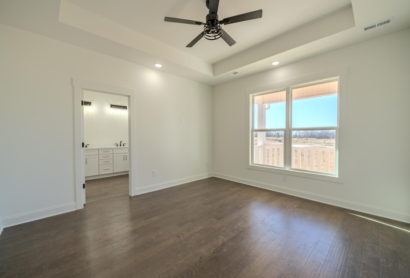130 BELVEDERE CIR, Savannah, Tennessee 38372, 4 Bedrooms Bedrooms, 8 Rooms Rooms,2 BathroomsBathrooms,Residential,For Sale,BELVEDERE,10210064
