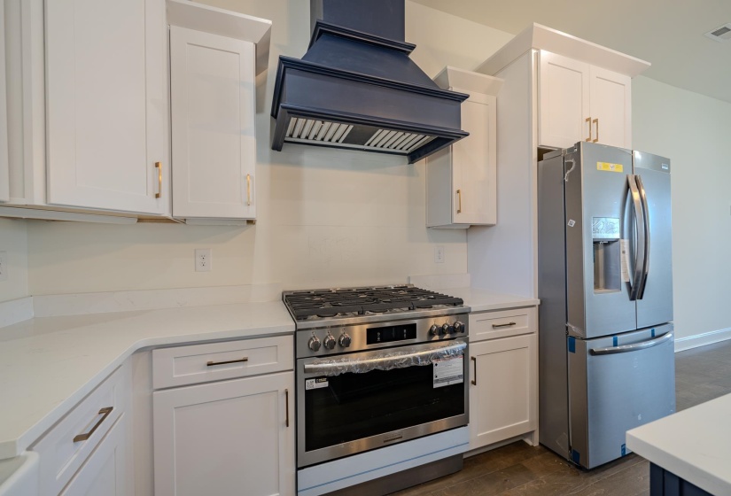 130 BELVEDERE CIR, Savannah, Tennessee 38372, 4 Bedrooms Bedrooms, 8 Rooms Rooms,2 BathroomsBathrooms,Residential,For Sale,BELVEDERE,10210064