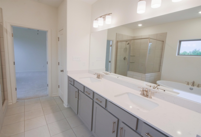 9609 COTTON FEED ST, Cordova, Tennessee 38018, 5 Bedroom Bedrooms, 9 Room Rooms,3 BathroomBathrooms,Residential,For Sale,COTTON FEED,0,10217434
