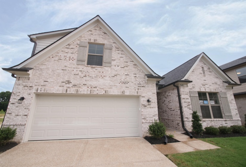 9609 COTTON FEED ST, Cordova, Tennessee 38018, 5 Bedroom Bedrooms, 9 Room Rooms,3 BathroomBathrooms,Residential,For Sale,COTTON FEED,0,10217434