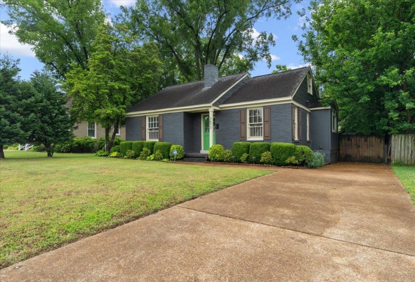 3673 CHARLESWOOD AVE, Memphis, Tennessee 38122, 2 Bedroom Bedrooms, 6 Room Rooms,1 BathroomBathrooms,Residential,For Sale,CHARLESWOOD,0,10221085