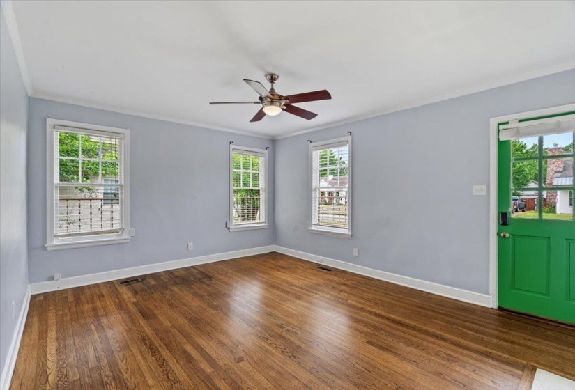 3673 CHARLESWOOD AVE, Memphis, Tennessee 38122, 2 Bedroom Bedrooms, 6 Room Rooms,1 BathroomBathrooms,Residential,For Sale,CHARLESWOOD,0,10221085