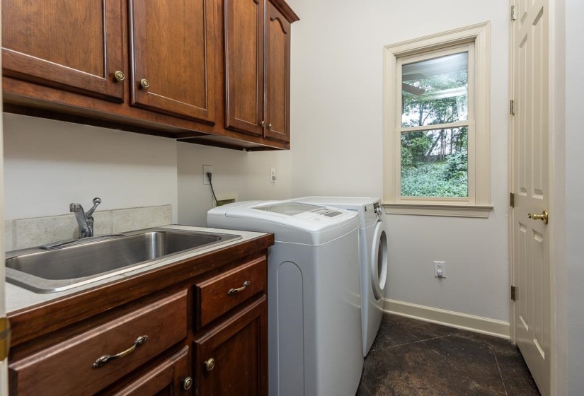 12525 WALNUT GROVE RD, Unincorporated, Tennessee 38017, 4 Bedroom Bedrooms, 13 Room Rooms,3.1 BathroomBathrooms,Residential,For Sale,WALNUT GROVE,0,10223207