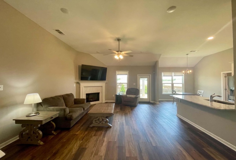 120 OAKLAND RIDGE CV, Oakland, Tennessee 38060, 4 Bedrooms Bedrooms, 9 Rooms Rooms,3 BathroomsBathrooms,Residential,For Sale,OAKLAND RIDGE,10223216