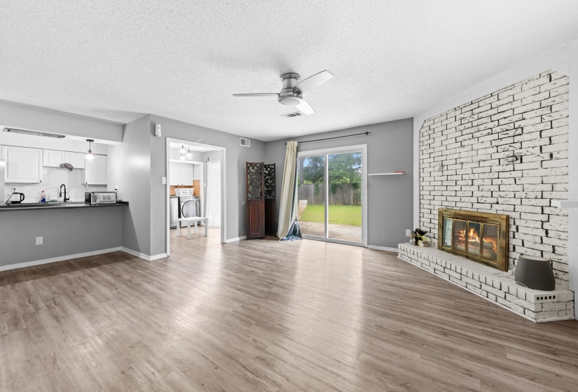 6742 NORFIELD DR, Memphis, Tennessee 38115, 3 Bedroom Bedrooms, 5 Room Rooms,2 BathroomBathrooms,Residential,For Sale,NORFIELD,0,10223224