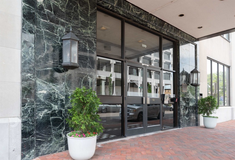 109 MAIN ST, Memphis, Tennessee 38103, 1 Bedroom Bedrooms, 4 Room Rooms,1 BathroomBathrooms,Residential,For Sale,MAIN,0,10223230