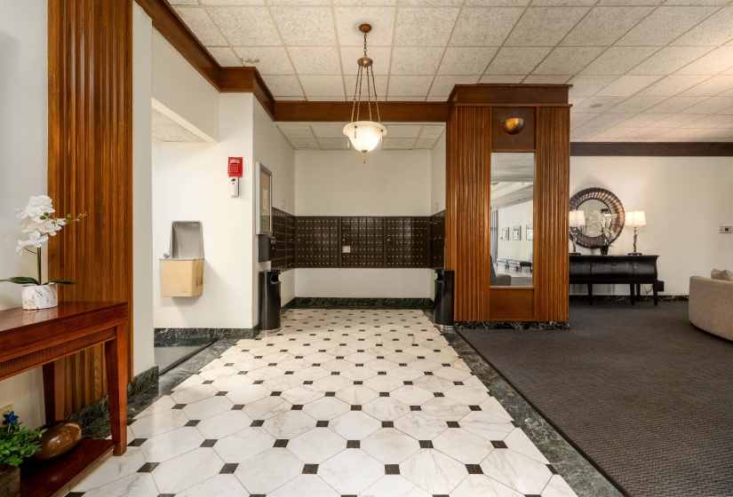 109 MAIN ST, Memphis, Tennessee 38103, 1 Bedroom Bedrooms, 4 Room Rooms,1 BathroomBathrooms,Residential,For Sale,MAIN,0,10223230