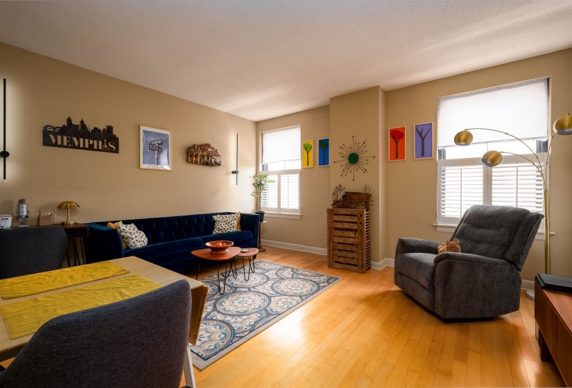 109 MAIN ST, Memphis, Tennessee 38103, 1 Bedroom Bedrooms, 4 Room Rooms,1 BathroomBathrooms,Residential,For Sale,MAIN,0,10223230