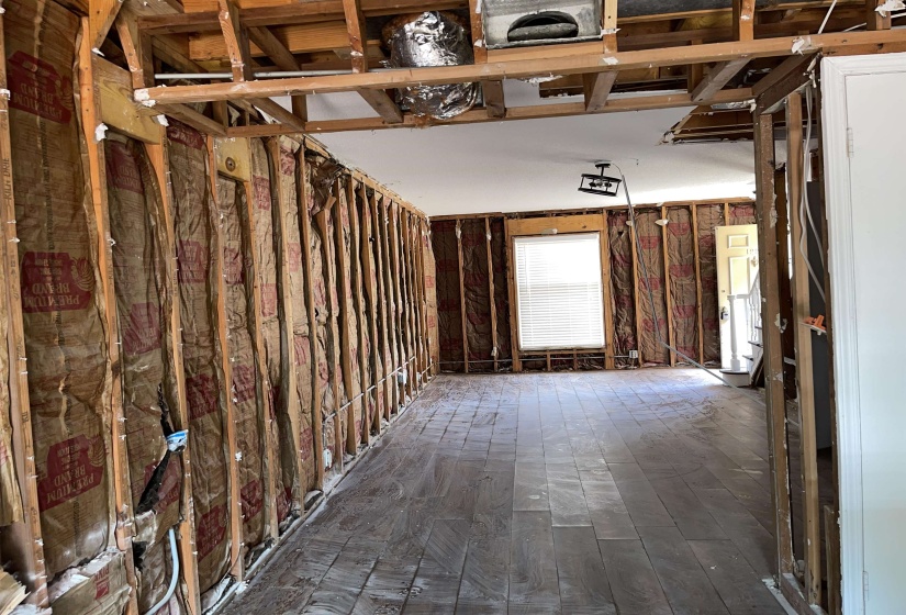 1228 BRISTOL DR, Memphis, Tennessee 38119, 2 Bedroom Bedrooms, 5 Room Rooms,1.1 BathroomBathrooms,Residential,For Sale,BRISTOL,0,10223231
