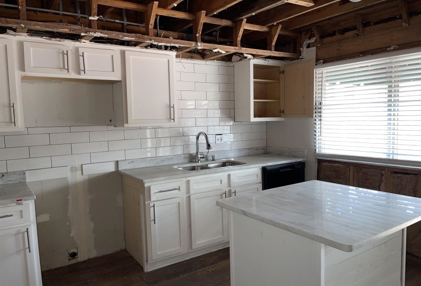 1228 BRISTOL DR, Memphis, Tennessee 38119, 2 Bedroom Bedrooms, 5 Room Rooms,1.1 BathroomBathrooms,Residential,For Sale,BRISTOL,0,10223231