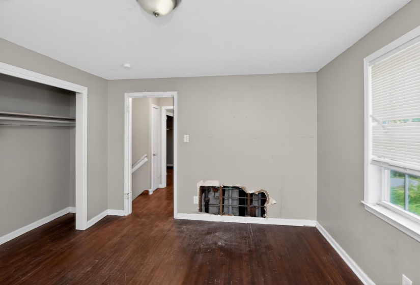 3958 BISHOPS BRIDGE RD, Memphis, Tennessee 38118, 4 Bedroom Bedrooms, 6 Room Rooms,2 BathroomBathrooms,Residential,For Sale,BISHOPS BRIDGE,0,10223232