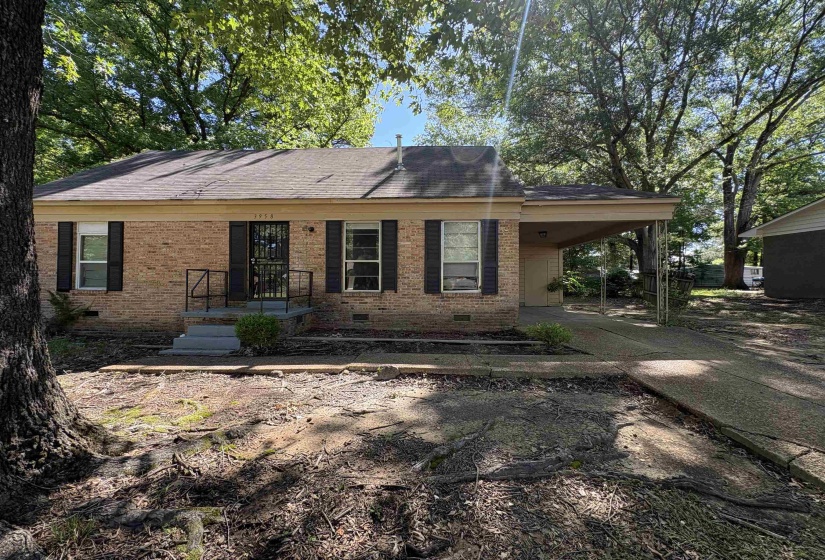 3958 BISHOPS BRIDGE RD, Memphis, Tennessee 38118, 4 Bedroom Bedrooms, 6 Room Rooms,2 BathroomBathrooms,Residential,For Sale,BISHOPS BRIDGE,0,10223232