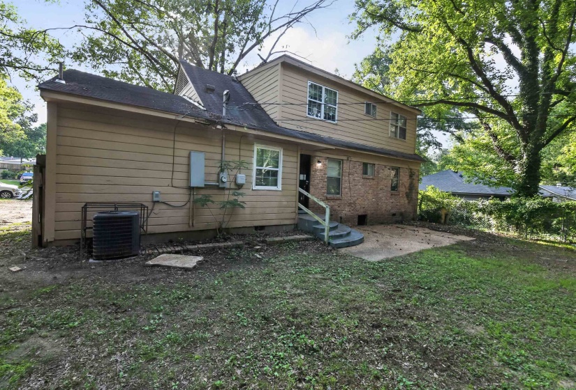 3958 BISHOPS BRIDGE RD, Memphis, Tennessee 38118, 4 Bedroom Bedrooms, 6 Room Rooms,2 BathroomBathrooms,Residential,For Sale,BISHOPS BRIDGE,0,10223232