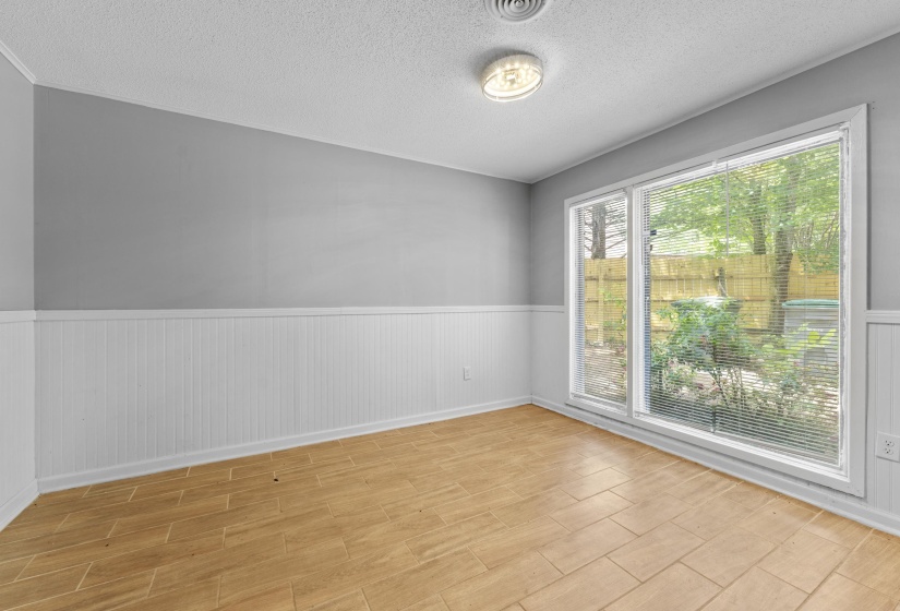184 MYSEN DR, Memphis, Tennessee 38018, 4 Bedrooms Bedrooms, 7 Rooms Rooms,2 BathroomsBathrooms,Residential,For Sale,MYSEN,10223238