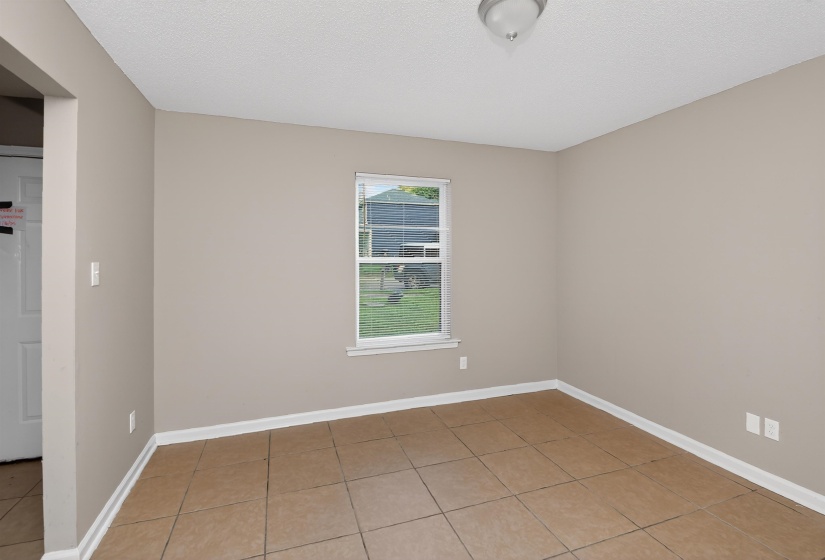 4677 CHRISTYSHIRE DR, Memphis, Tennessee 38128, 3 Bedrooms Bedrooms, 7 Rooms Rooms,2 BathroomsBathrooms,Residential,For Sale,CHRISTYSHIRE,10223240