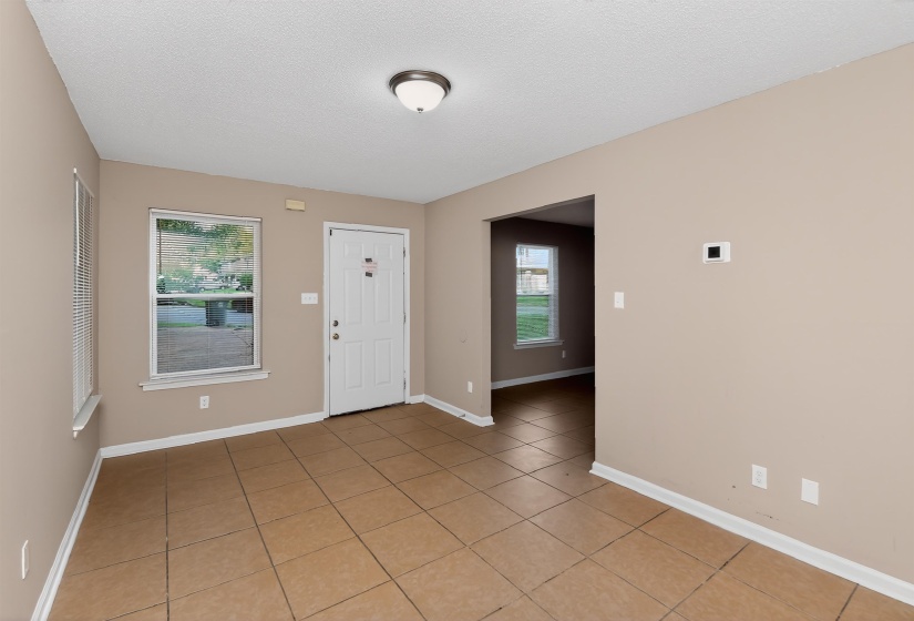 4677 CHRISTYSHIRE DR, Memphis, Tennessee 38128, 3 Bedrooms Bedrooms, 7 Rooms Rooms,2 BathroomsBathrooms,Residential,For Sale,CHRISTYSHIRE,10223240