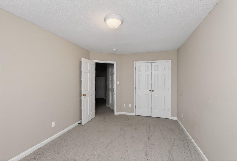 4677 CHRISTYSHIRE DR, Memphis, Tennessee 38128, 3 Bedrooms Bedrooms, 7 Rooms Rooms,2 BathroomsBathrooms,Residential,For Sale,CHRISTYSHIRE,10223240