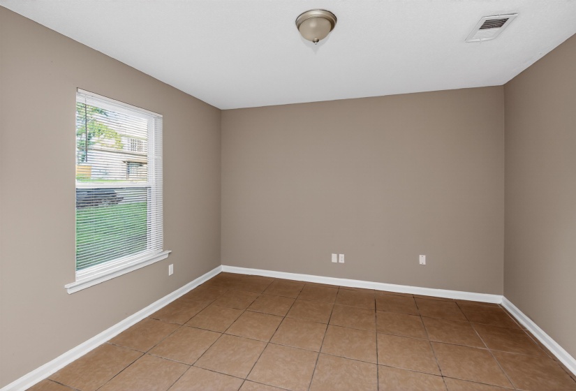 4677 CHRISTYSHIRE DR, Memphis, Tennessee 38128, 3 Bedrooms Bedrooms, 7 Rooms Rooms,2 BathroomsBathrooms,Residential,For Sale,CHRISTYSHIRE,10223240