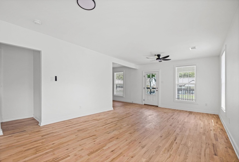 3707 FAXON AVE, Memphis, Tennessee 38122, 3 Bedroom Bedrooms, 6 Room Rooms,2 BathroomBathrooms,Residential,For Sale,FAXON,0,10223241