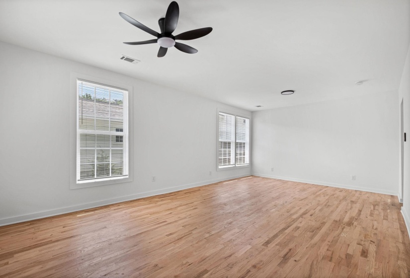 3707 FAXON AVE, Memphis, Tennessee 38122, 3 Bedroom Bedrooms, 6 Room Rooms,2 BathroomBathrooms,Residential,For Sale,FAXON,0,10223241