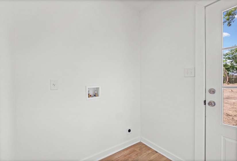 3707 FAXON AVE, Memphis, Tennessee 38122, 3 Bedroom Bedrooms, 6 Room Rooms,2 BathroomBathrooms,Residential,For Sale,FAXON,0,10223241