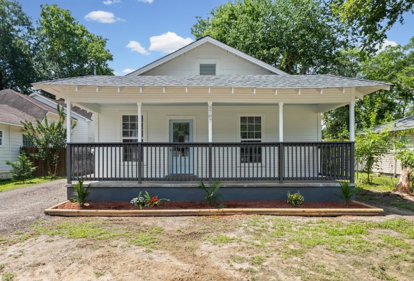 3707 FAXON AVE, Memphis, Tennessee 38122, 3 Bedroom Bedrooms, 6 Room Rooms,2 BathroomBathrooms,Residential,For Sale,FAXON,0,10223241