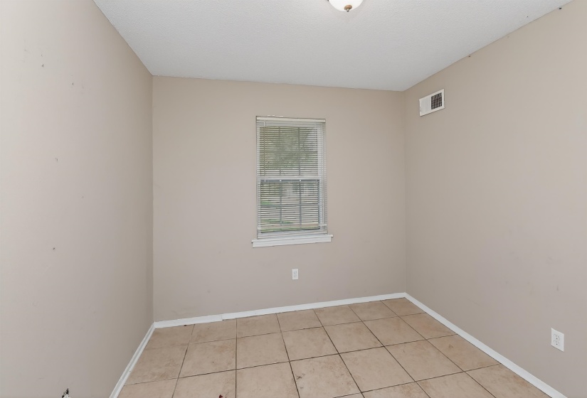 3749 WOLF TRAIL DR, Memphis, Tennessee 38128, 3 Bedrooms Bedrooms, 5 Rooms Rooms,1 BathroomBathrooms,Residential,For Sale,WOLF TRAIL,10223246